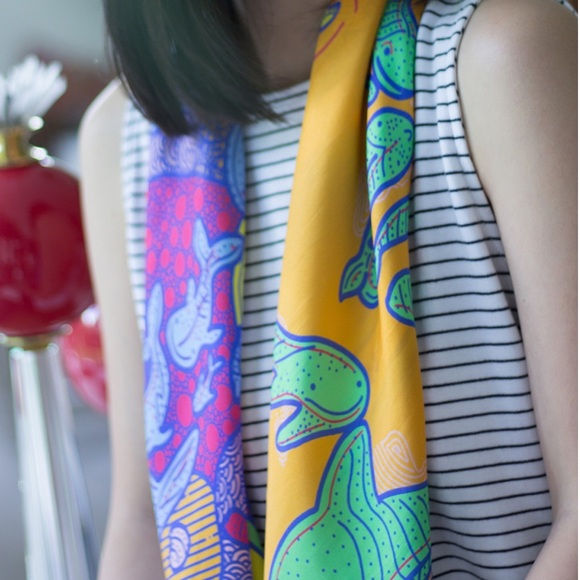 Jim Weaver Vintage Silk Scarf - Picture 2 of 11